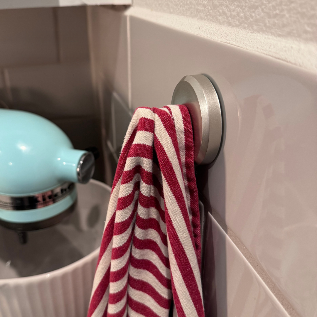 Σούστα με βεντούζα υπερκολλητική, επανατοποθετήσιμη κατά βούληση